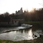 La Roulotte De La Maison Du Bonheur Pensionat