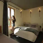 招待所 La Roulotte De La Maison Du Bonheur *