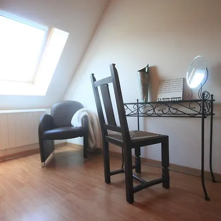 Pensionat La Roulotte De La Maison Du Bonheur *