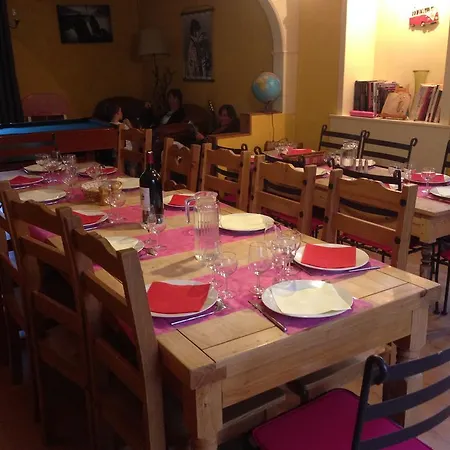 Pensjonat La Roulotte De La Maison Du Bonheur
