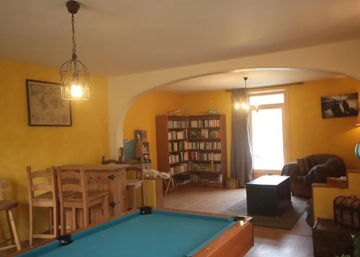 La Roulotte De La Maison Du Bonheur Gasthuis *