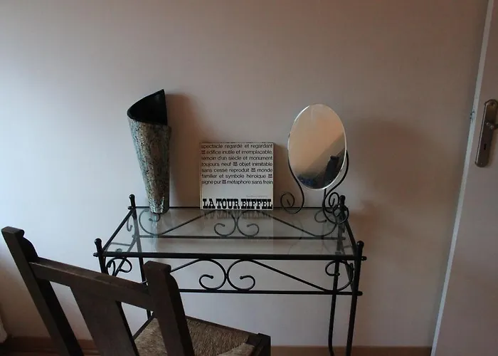 La Roulotte De La Maison Du Bonheur Penzion