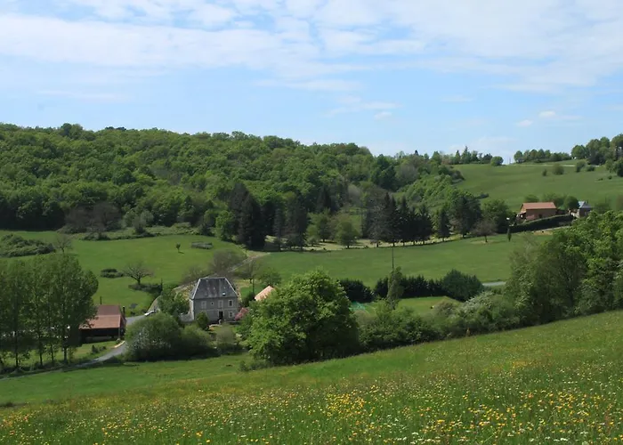 La Roulotte De La Maison Du Bonheur 招待所