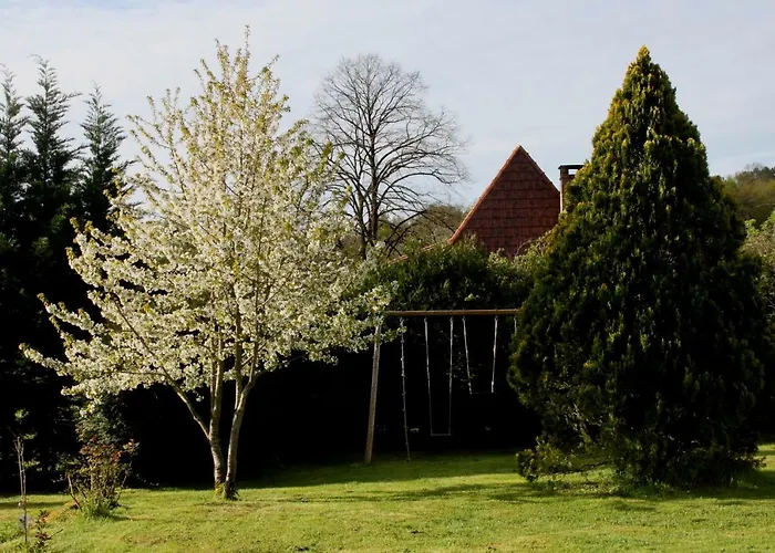 La Roulotte De La Maison Du Bonheur Anlhiac